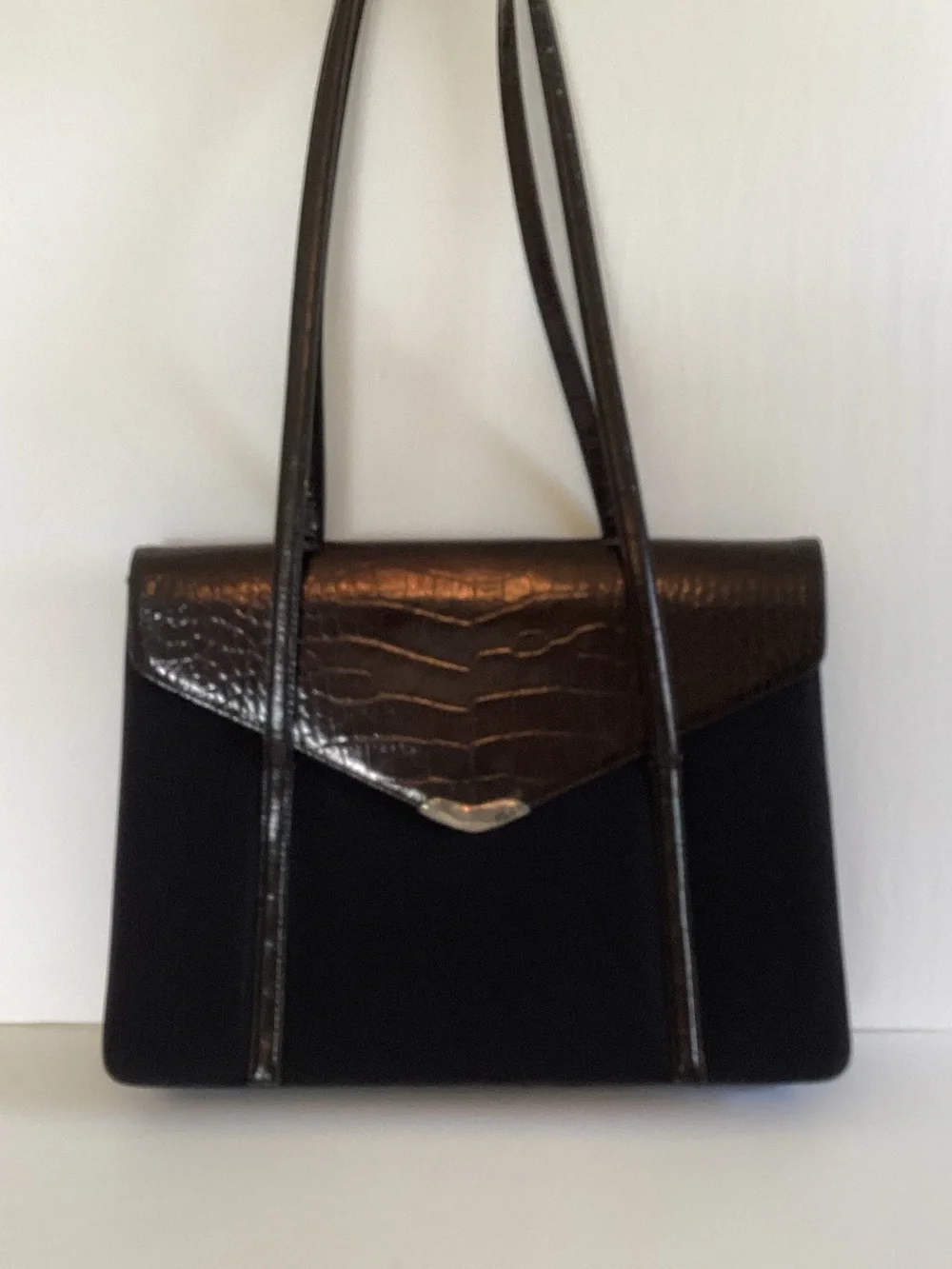 Vintage Ralph Lauren Black Shoulder Bag with Croc-Embossed Flap and straps